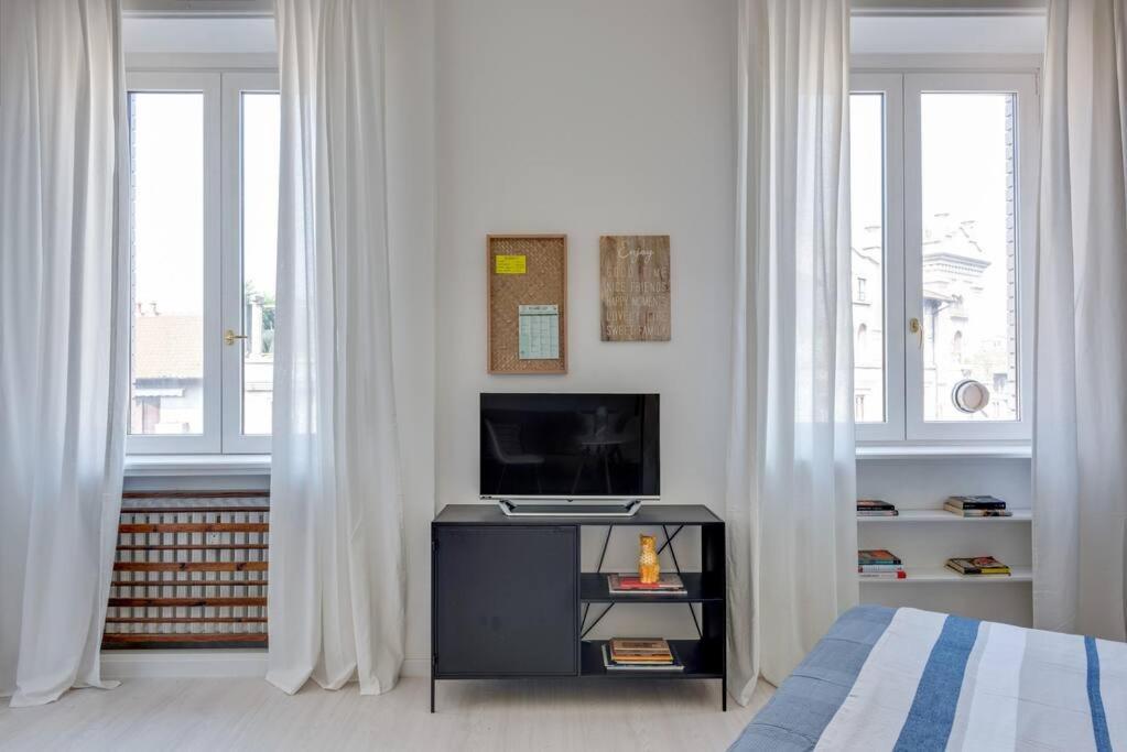 Easylife - Splendid Apt Milano Centrale Luaran gambar